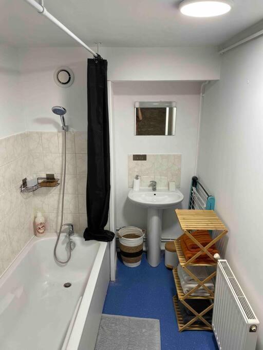 Appartamento La Mezzanine - Hypercentre - Rue Pietonne Charleville-Mézières Esterno foto
